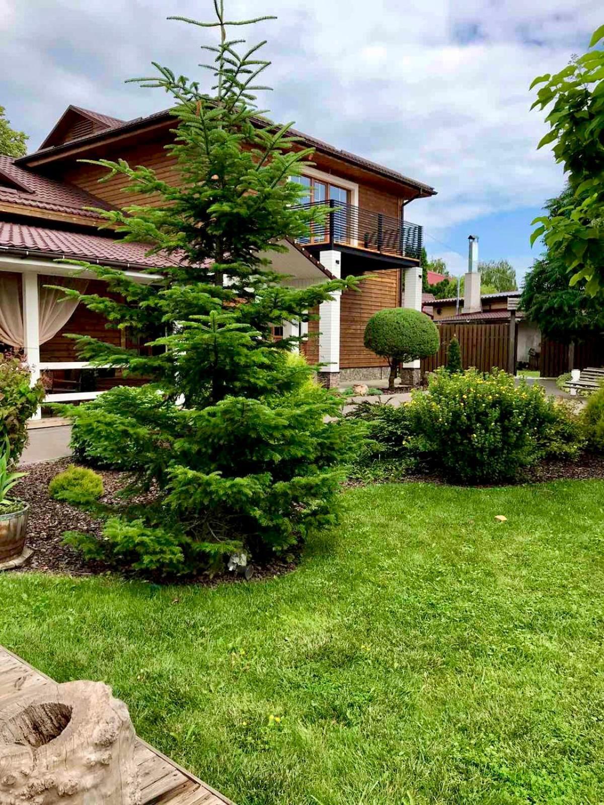 Hotel Bannyi Dvir Uzyn 외부 사진